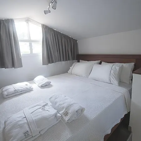 Boutique Apartment 